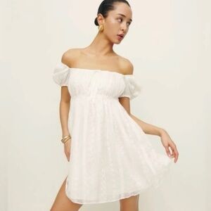 NEW with tags Reformation Renna Dress White - Size 6